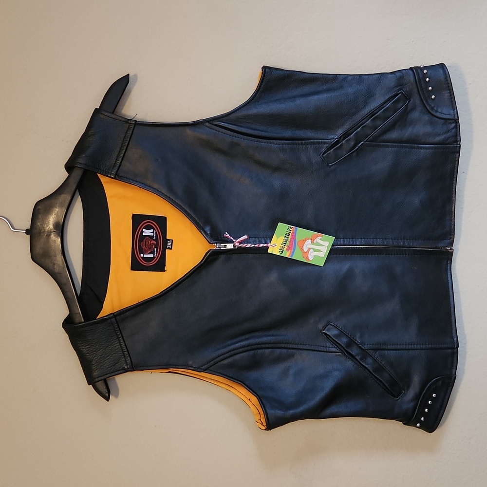 Leather vest 3XL 44 chest black with studs